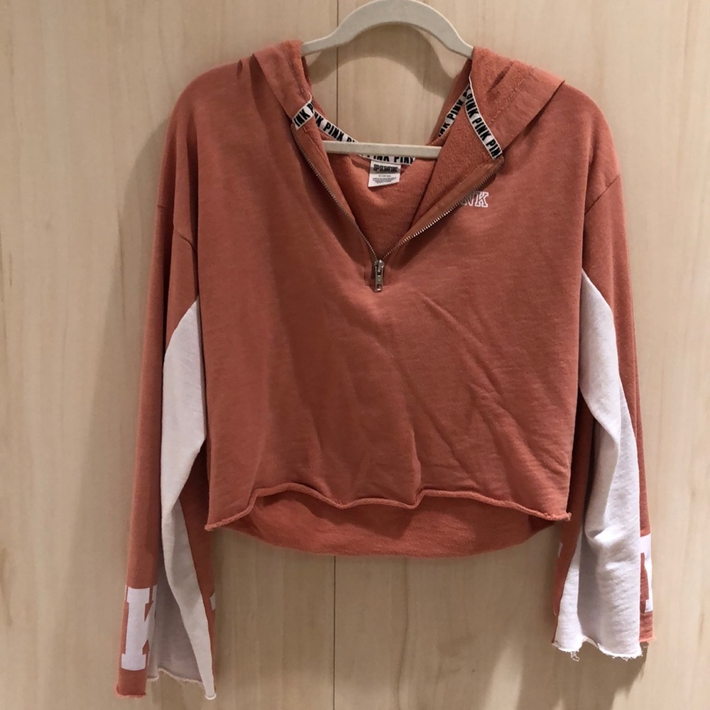 VS Pink Half-Zip Crop Hoodie with Flowy Sleeves